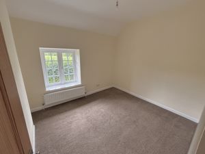 Bedroom- click for photo gallery